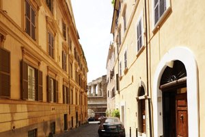 Tre Colonne