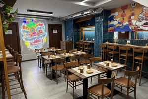 包味鲜 Bao\u0027s House Chinese Restaurant Fontana di Trevi