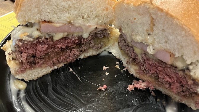 Memento Burger Cassia