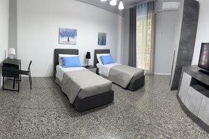 Giosephine House CIN IT058091C2E8NGOXYD