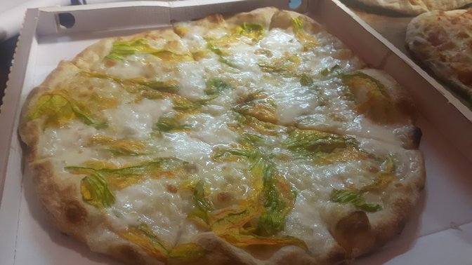 Love 4 Pizza Di Alossi Giuseppe