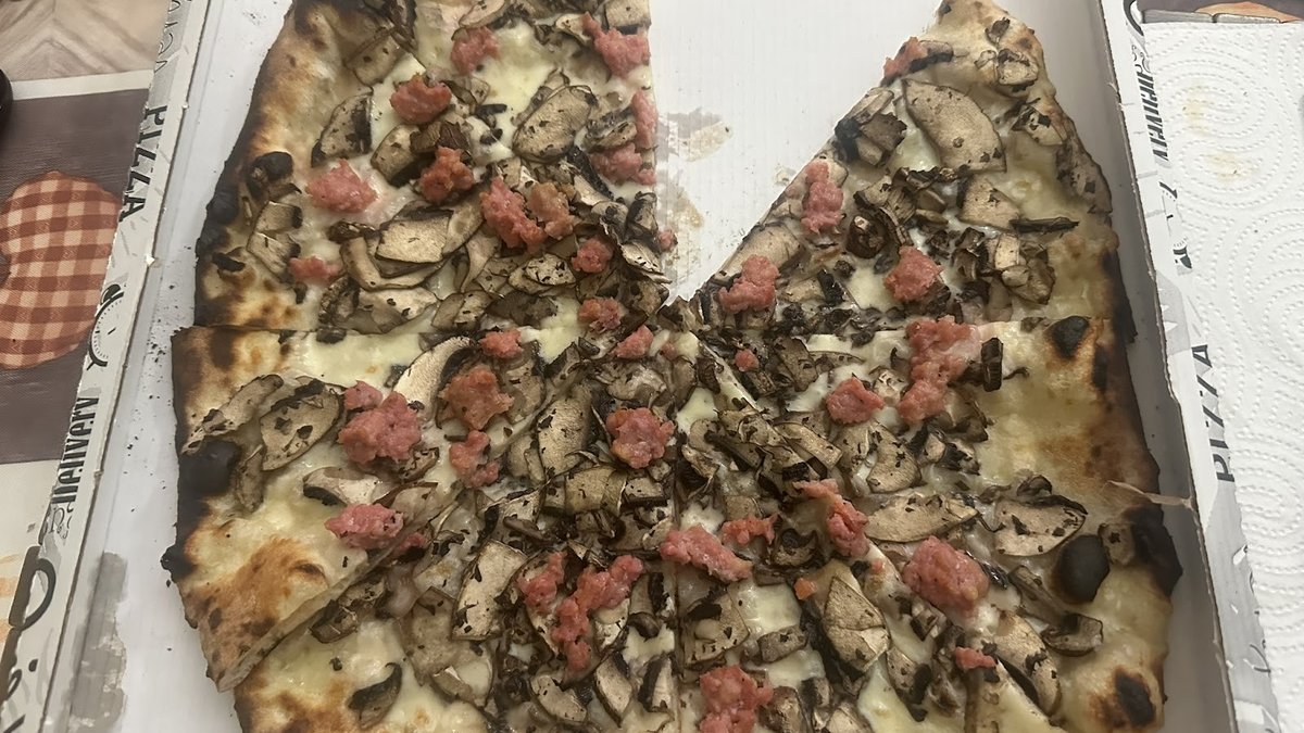 Reginella Pizzeria Forno A Legna