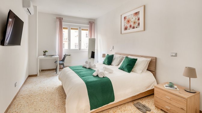 Romeluxuryrentals.com - Dolcevita suite