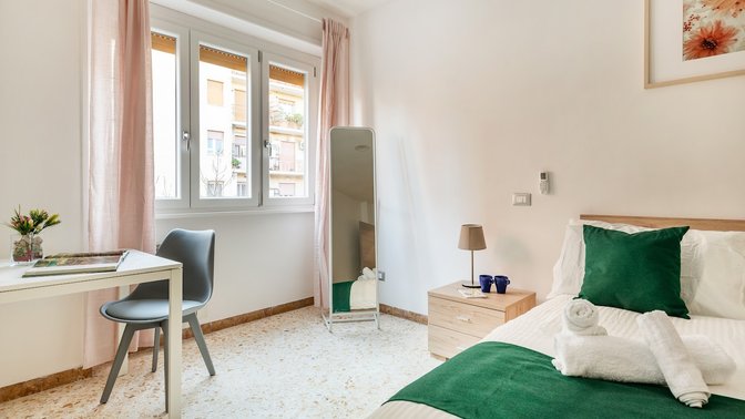 Romeluxuryrentals.com - Dolcevita suite