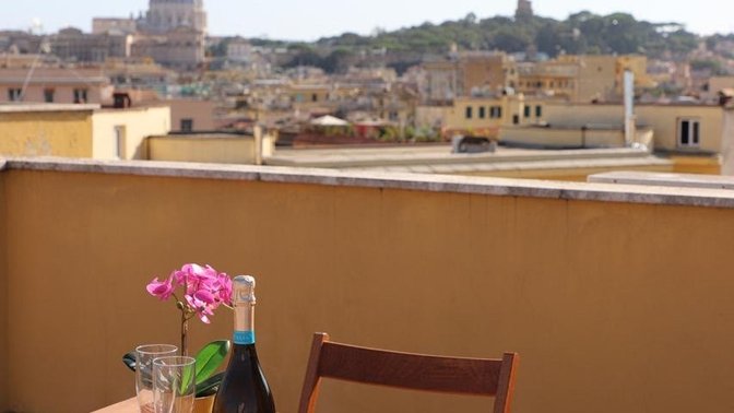 Vatican Jacuzzi House