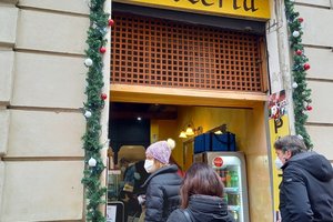 Pizzeria take out