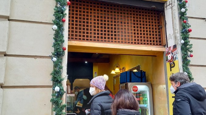 Pizzeria take out