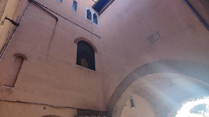 Passetto di San Giovanni decollato