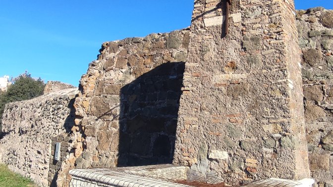 Il Mausoleo circolare detto "Torrione" prenestino