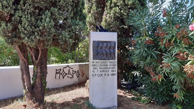 Memorial to the Massacre at Ponte dell'Industria Bridge