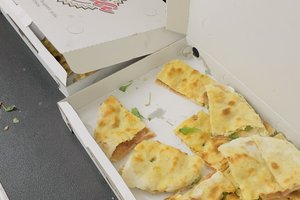 crusca pizzeria tavola calda