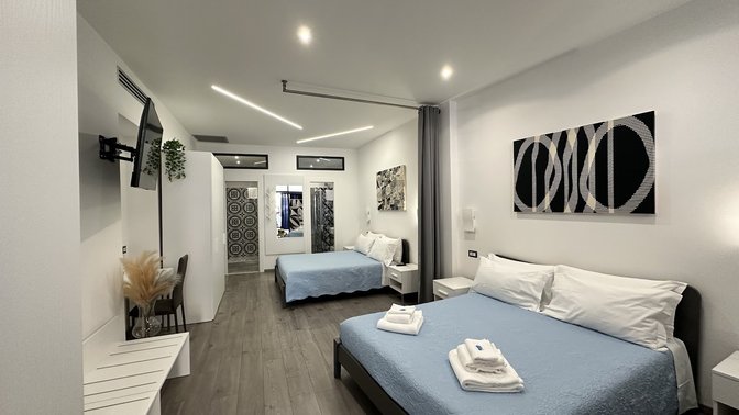 San Saba Street Apartments