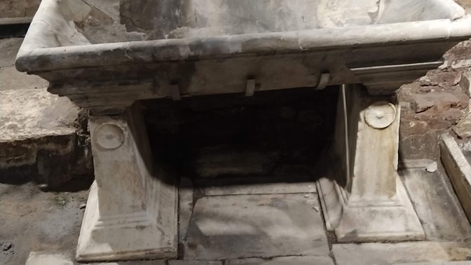 Casa romana del II secolo d.C. sotto il museo