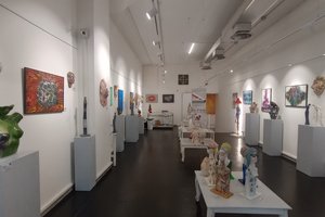 Aurelia Gallery
