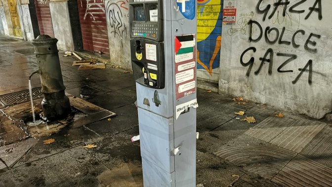 Public Fountain - Drinkable Water