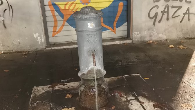 Public Fountain - Drinkable Water