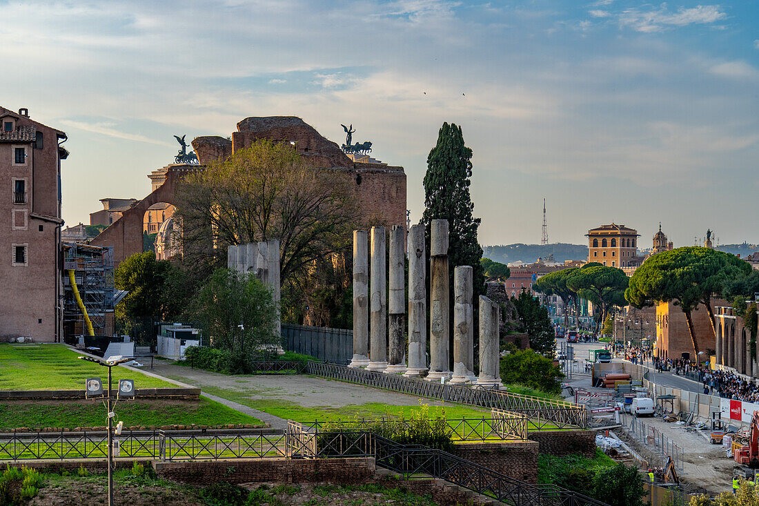 Gods and Epics: Troy and Rome Takes Over the Colosseum