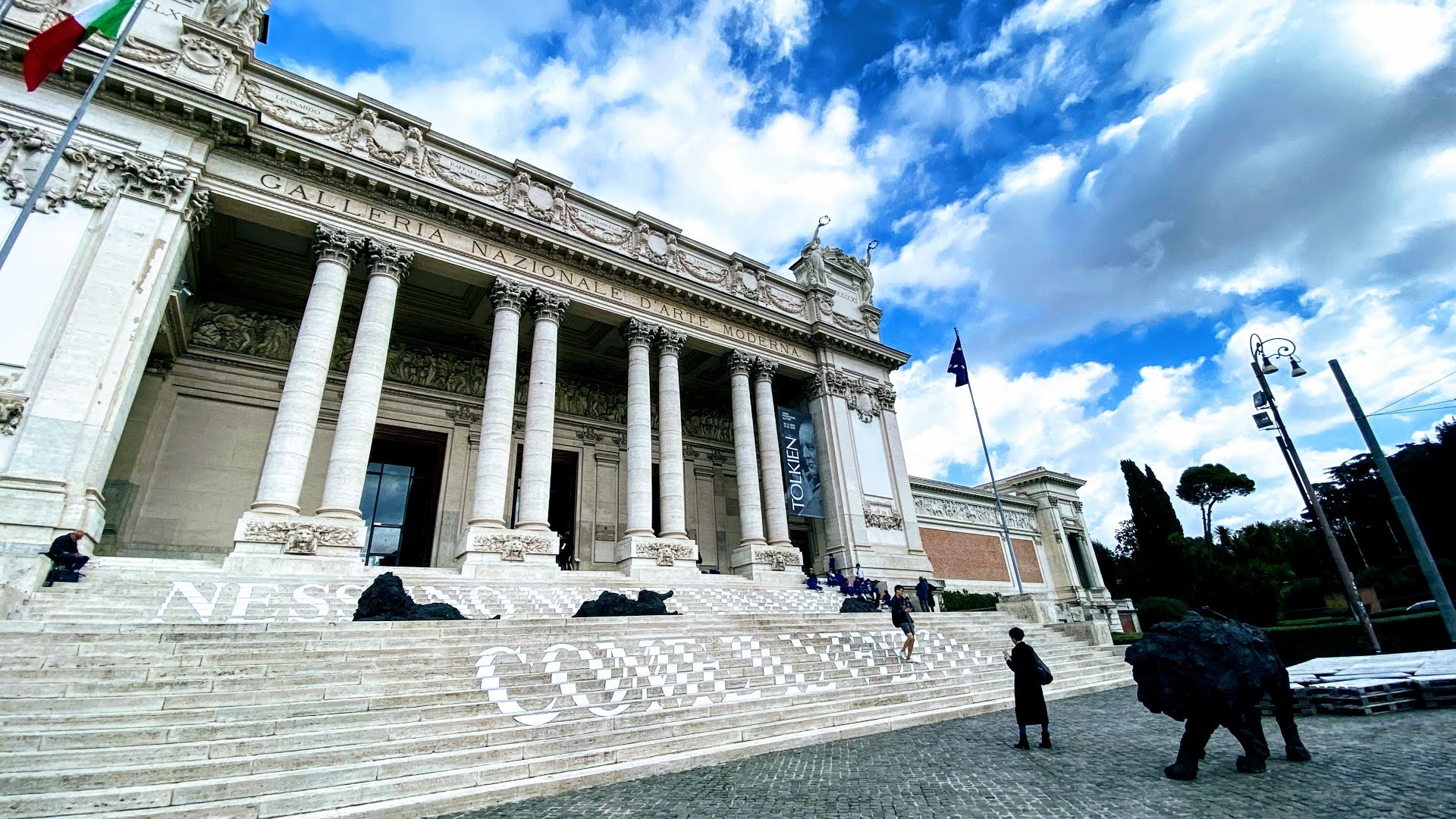 Metaphysical Rome: The De Chirico Retrospective at GNAMC