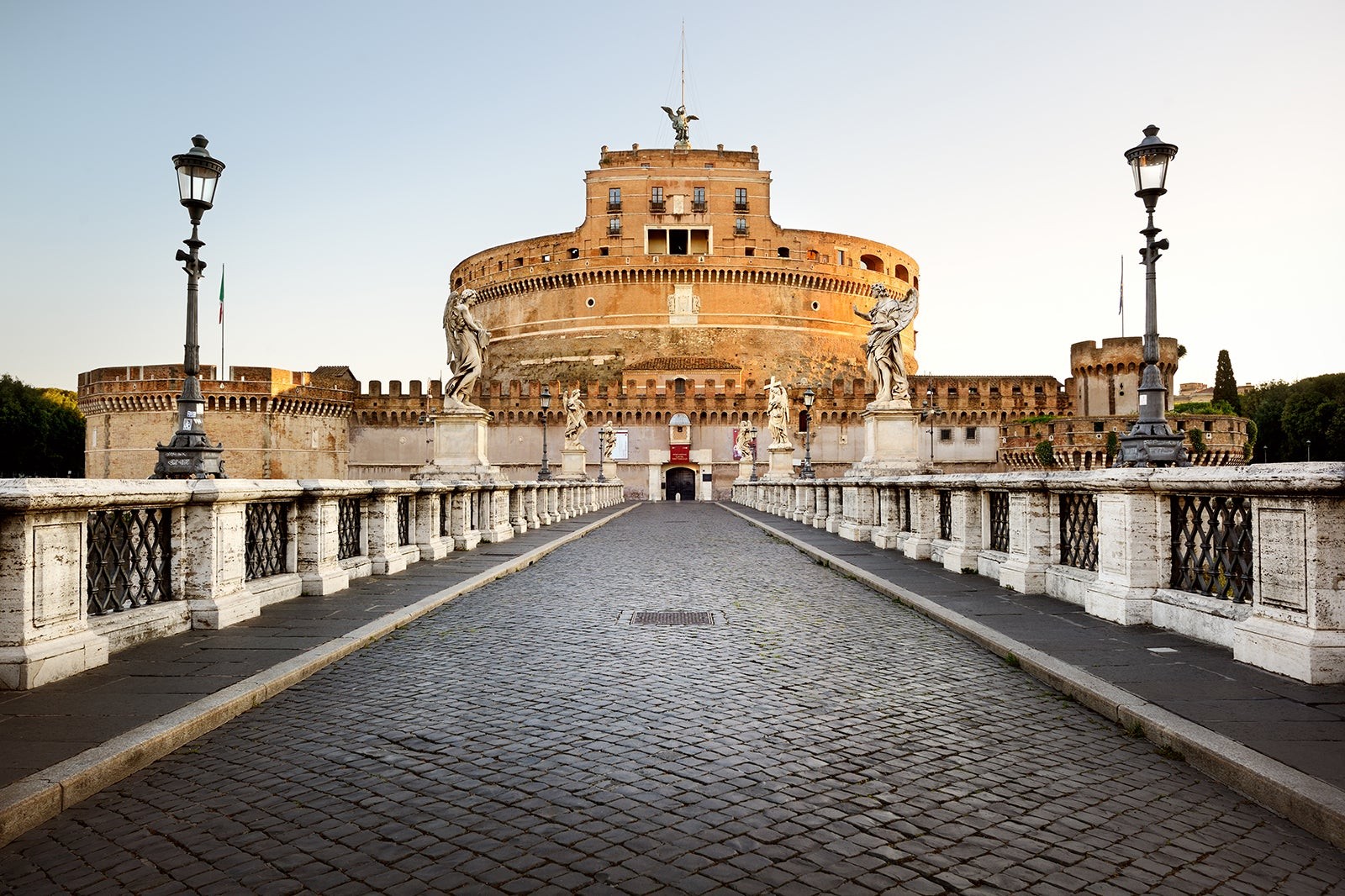 Swords, Steel and Status: Panopliæ at Castel Sant'Angelo