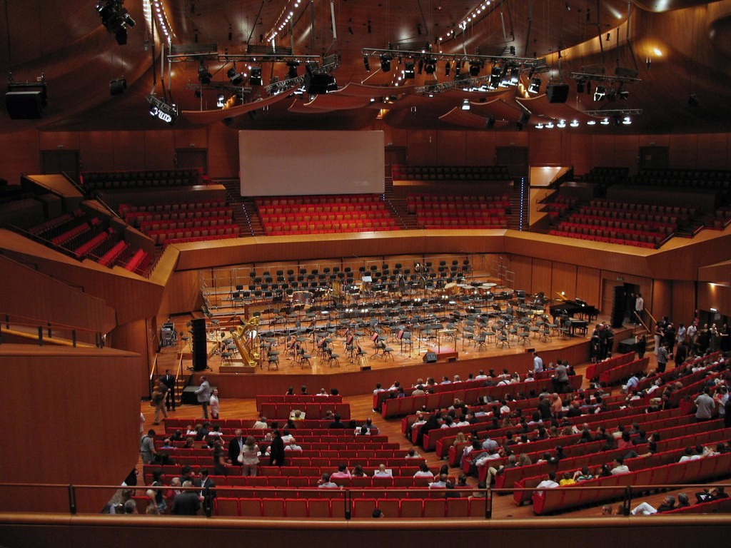 Two Pianos, One Masterpiece: The Köln Concert at Romaeuropa