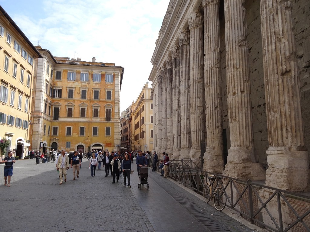 Roma Storia Festival 2026: History Brought to Life in Piazza di Pietra