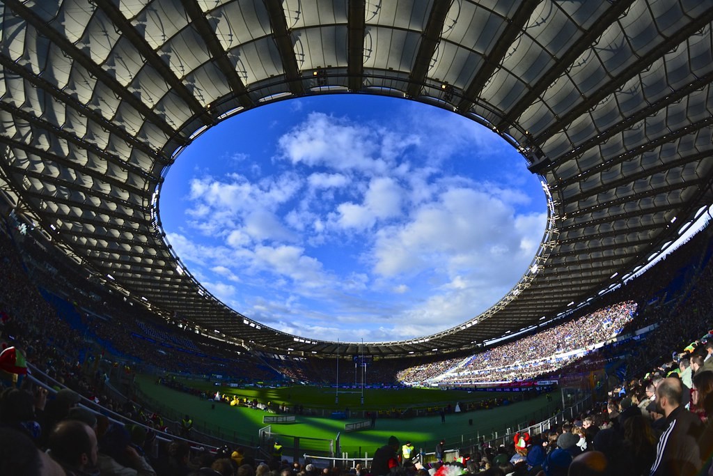 Glam Rock at the Stadio Olimpico: Achille Lauro Live in Rome