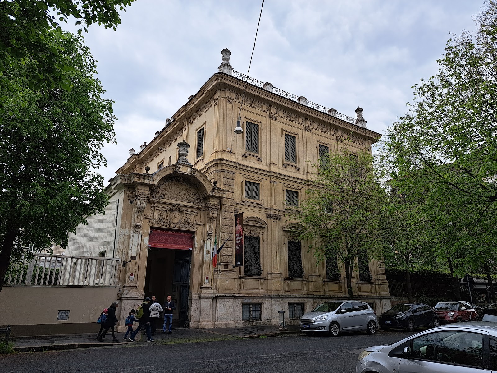 Reinhard Pfingst Brings Marble Legend Enea to Casa Boncompagni